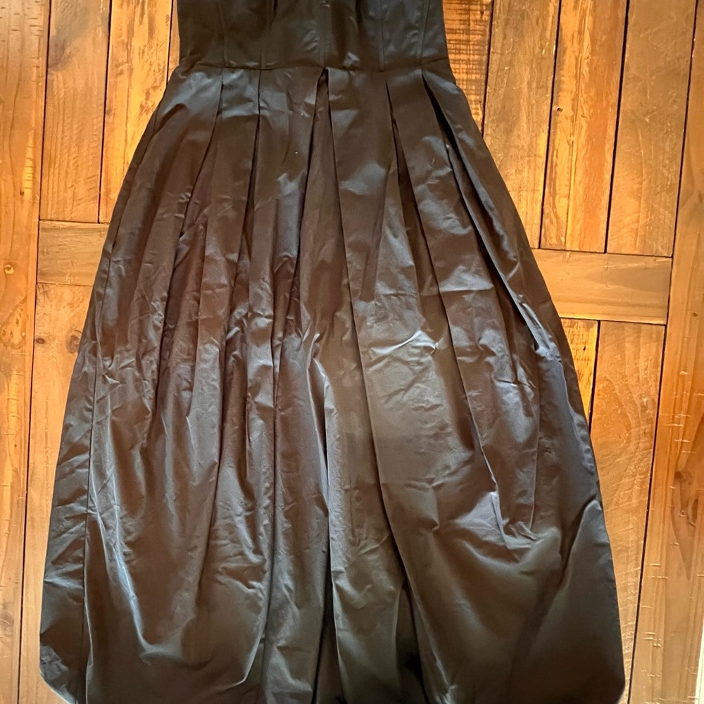 Elegant Black Strapless Dress